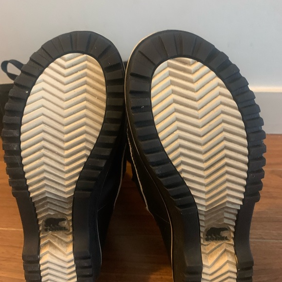 SOREL WINTER BOOTS SIZE US7 - Picture 8 of 8